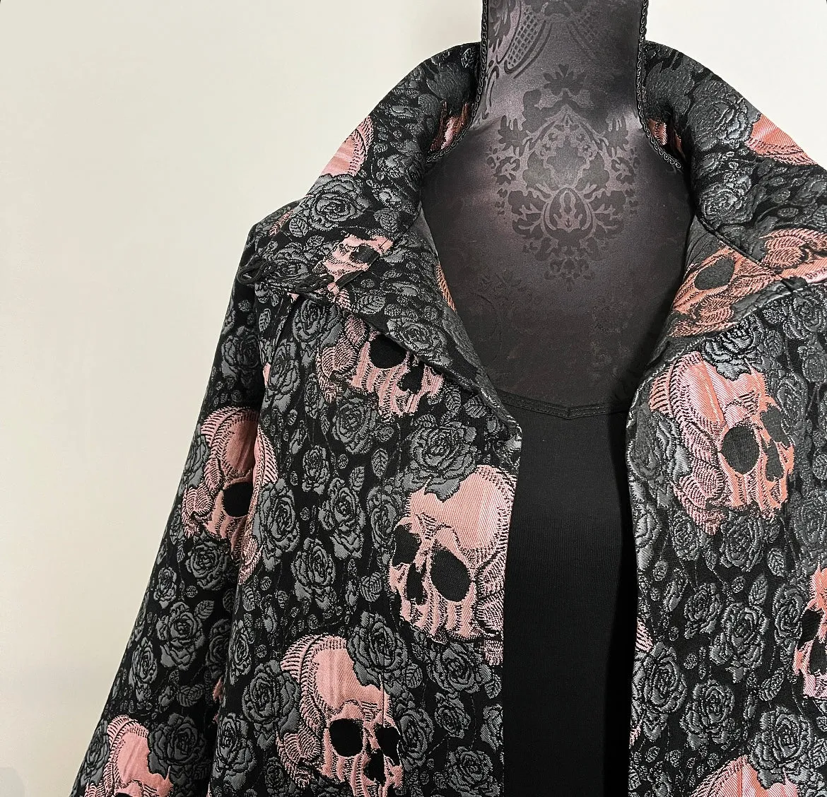 Abbey Swing Coat  - Skulls and Roses - Musk