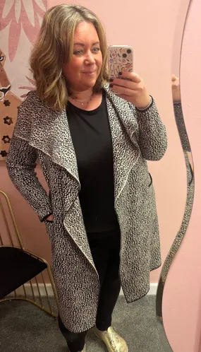 Animal Waterfall Coatigan - Beige & Black