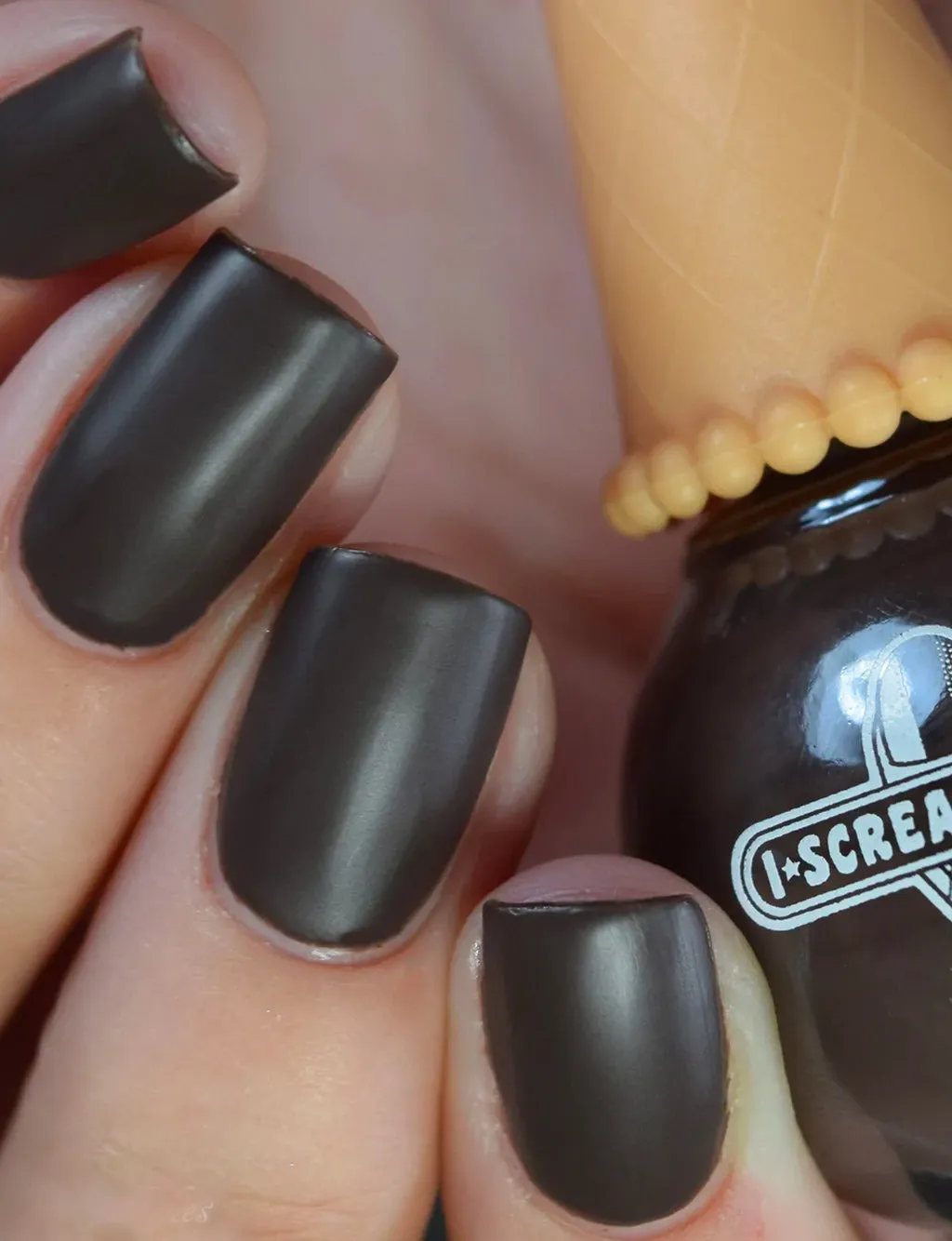 FROSTBITTEN NAIL POLISH MATTE TOP COAT