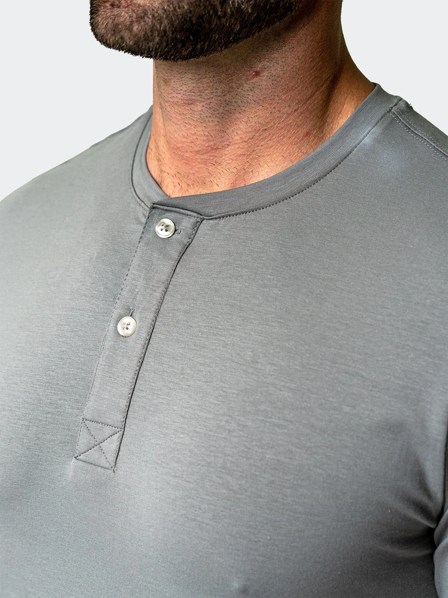 Henley Core Grey