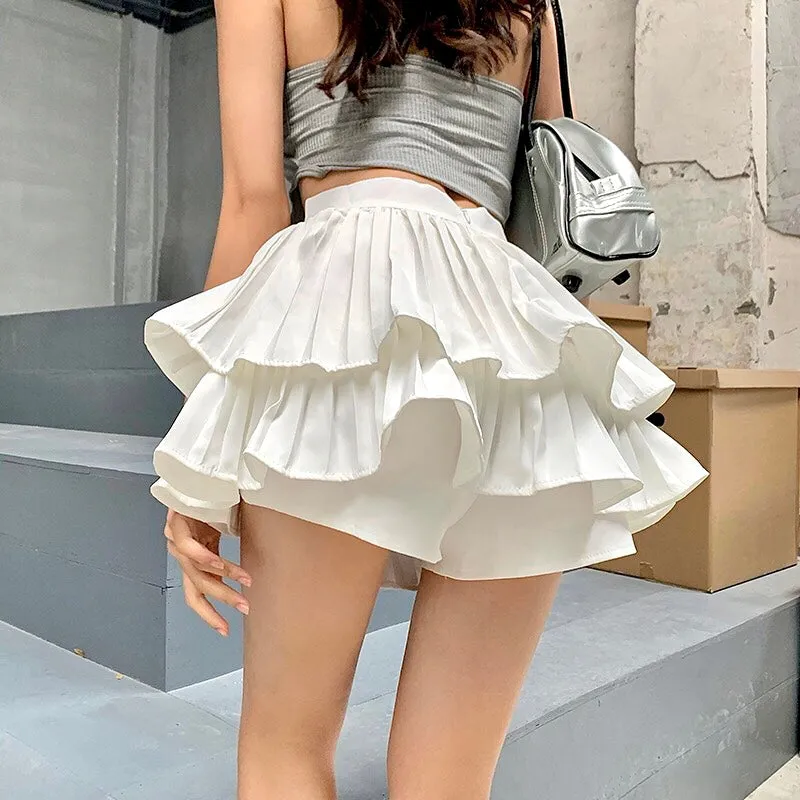 White / Black Layered Skirt with Zipper Closure